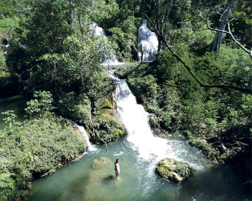 Ceita Core - Trilha das 6 Cachoeiras banho de cachoeira Bonito MS Bonito Incomparável