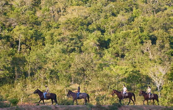Passeio Estância Mimosa - Passeio a cavalo Bonito MS Foto Daniel De Granville